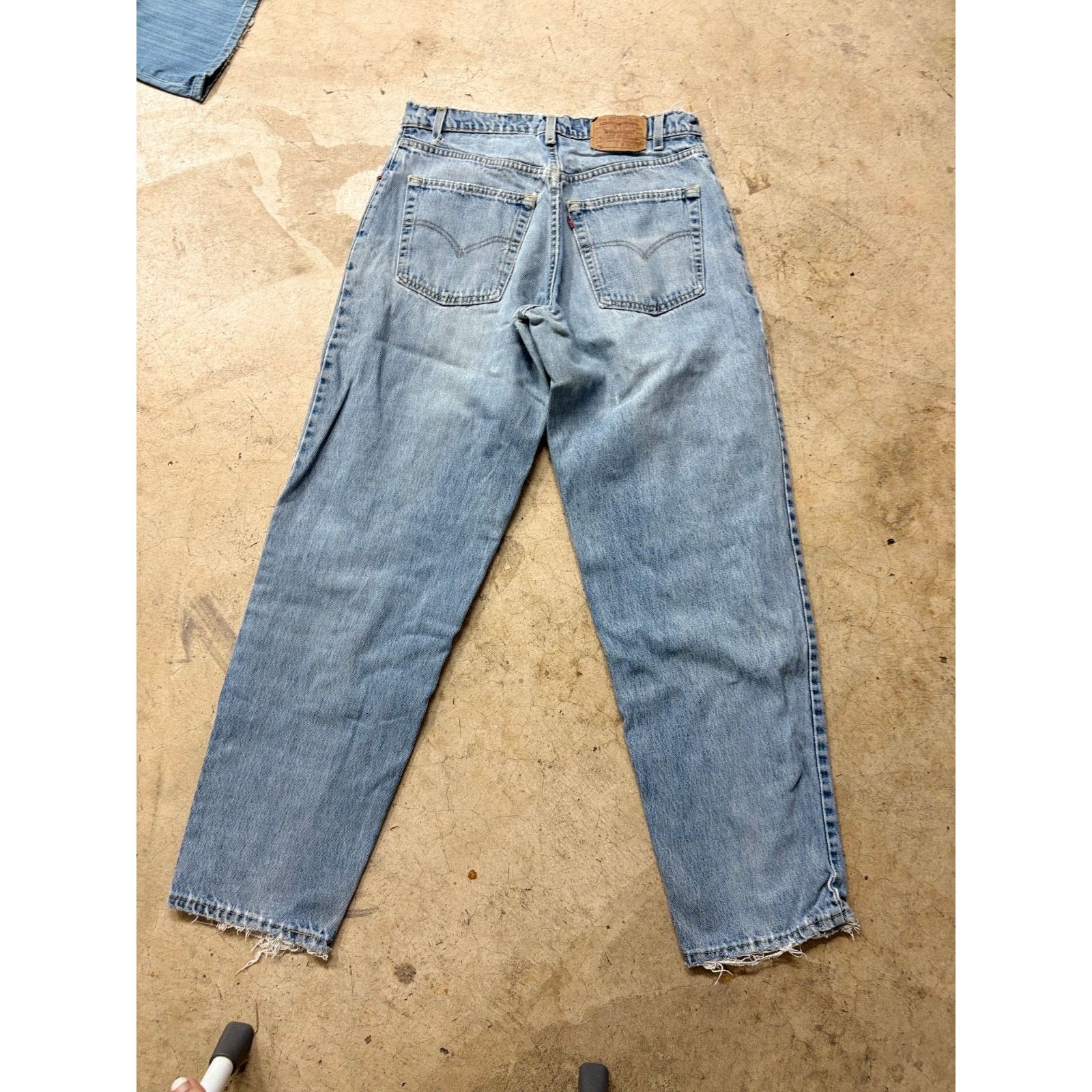 Levi's VTG Levi’s 570 Baggy Fit Jeans 34x34 Light Wash Y2K Size US 34 / EU 50 - 16 Thumbnail