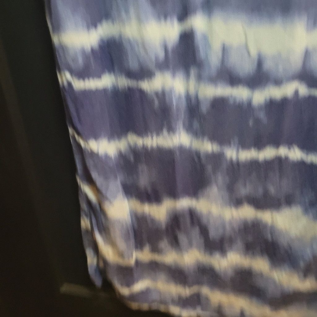 Koolaburra Koolaburra, tye-dye womens tee shirt, xs, euc Size XS / US 0-2 / IT 36-38 - 5 Thumbnail