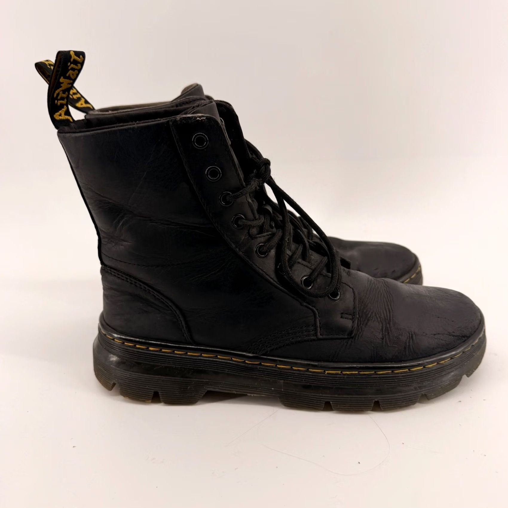 Dr. Martens Combat Boots Men 10 Black Combs Leather 8-Eye  display picture 1