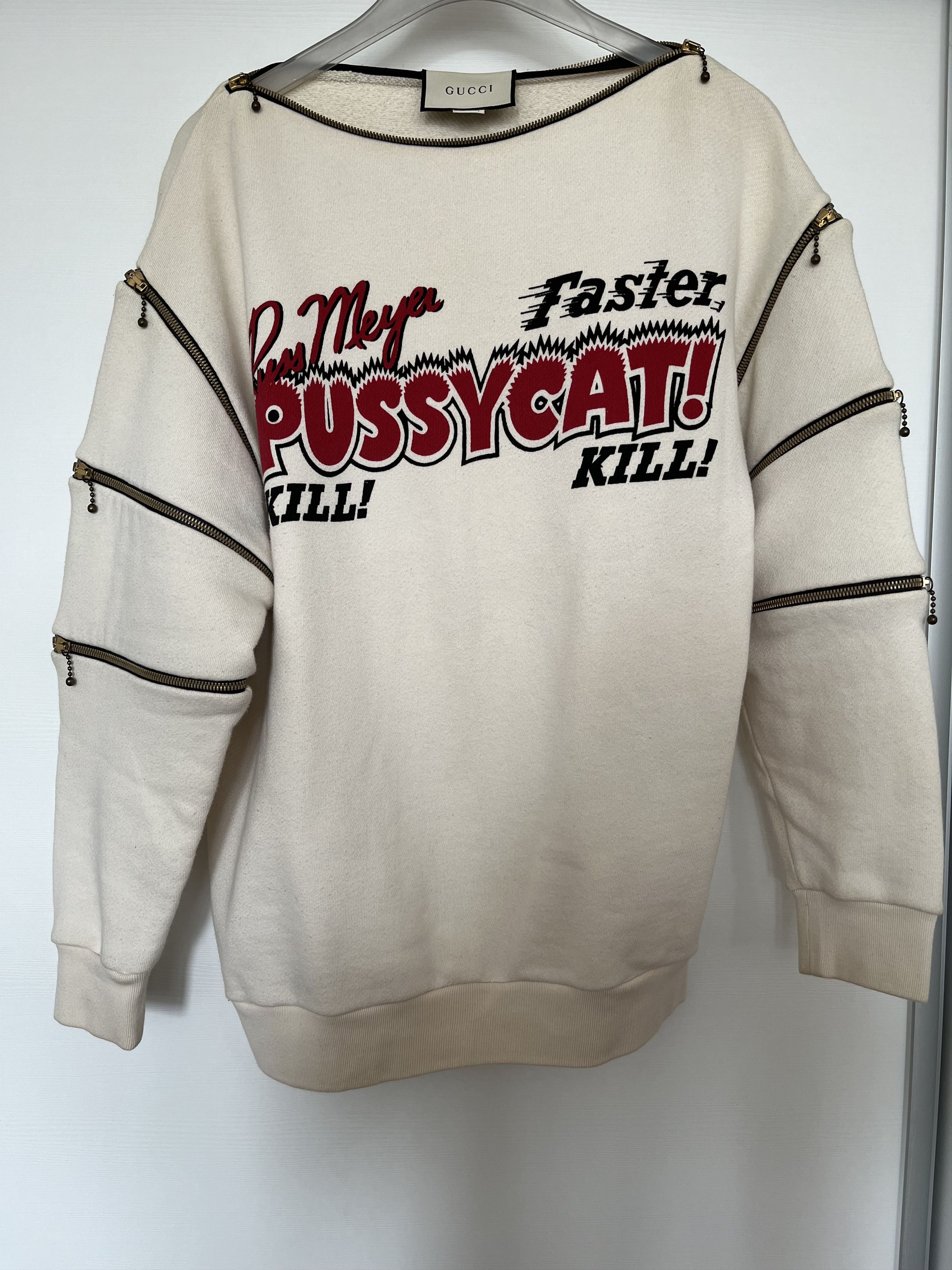 image of Gucci Erin Meyer's Pussycat Sweatshirt in Beige, Women's (Size Small)
