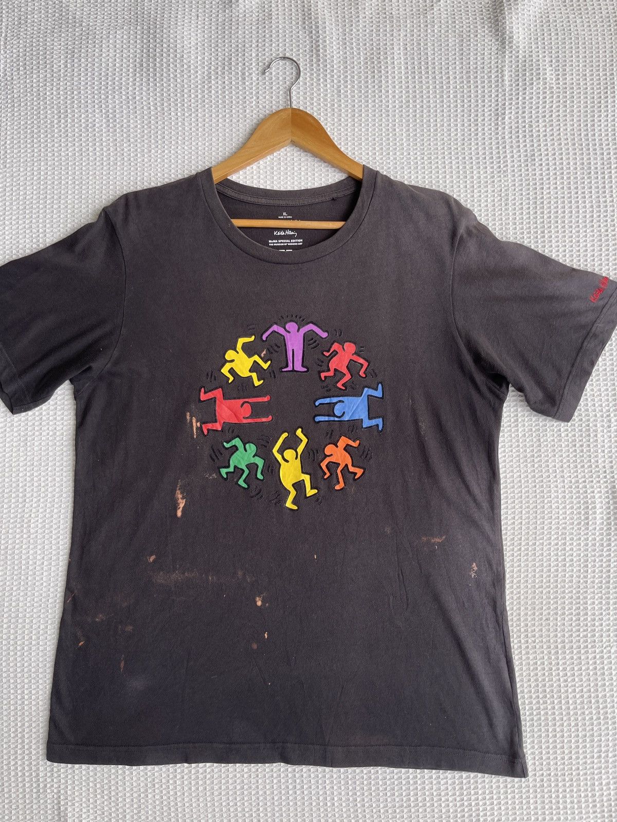 Keith Haring Last Drop🔥Rare🔥SUN FADED Keith Haring x Museum Of Arts Tee Size US XL / EU 56 / 4 - 9 Thumbnail