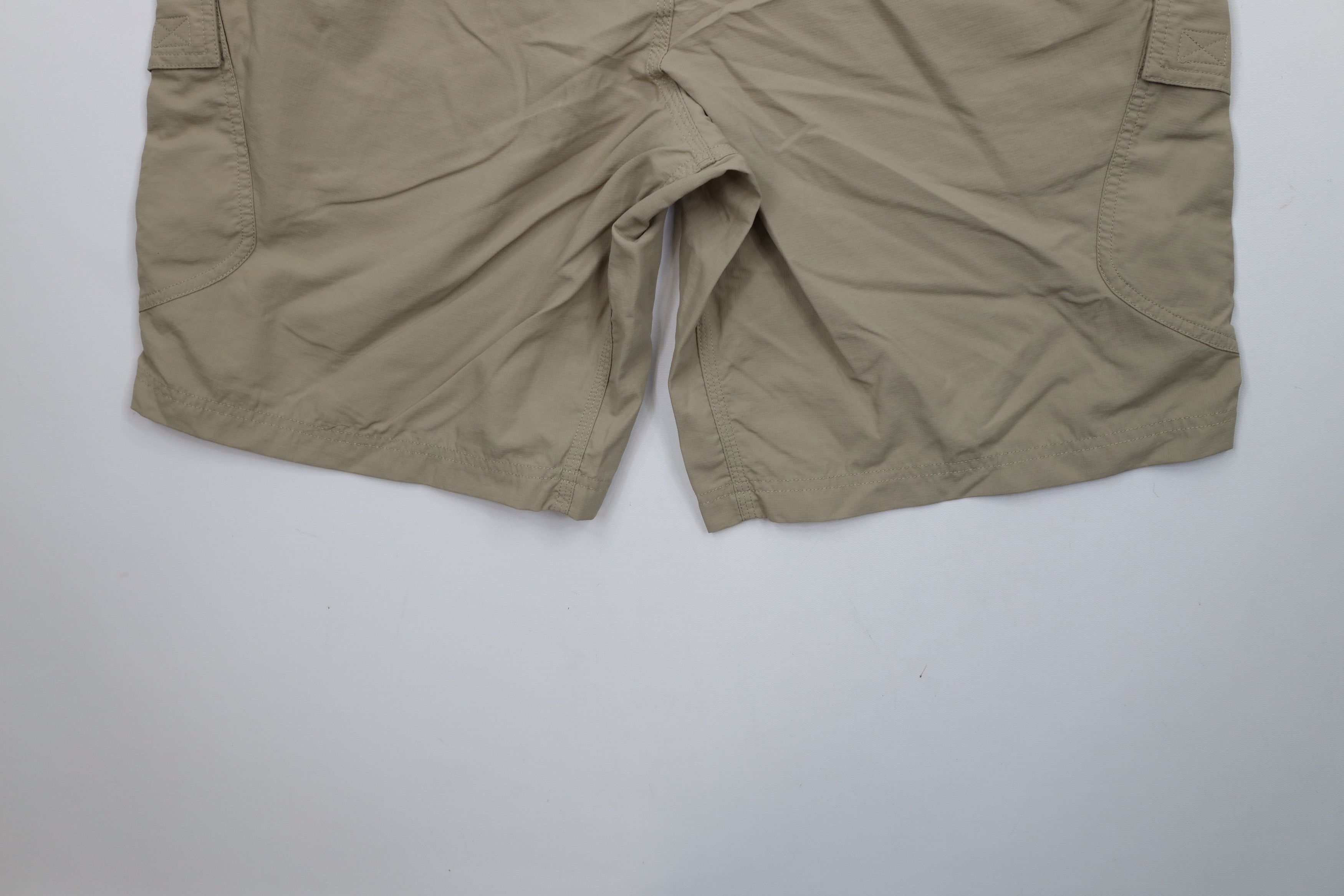The North Face × Vintage The North Face Hiking Above Knee Cargo Shorts Beige Nylon Size US 36 / EU 52 - 13 Thumbnail