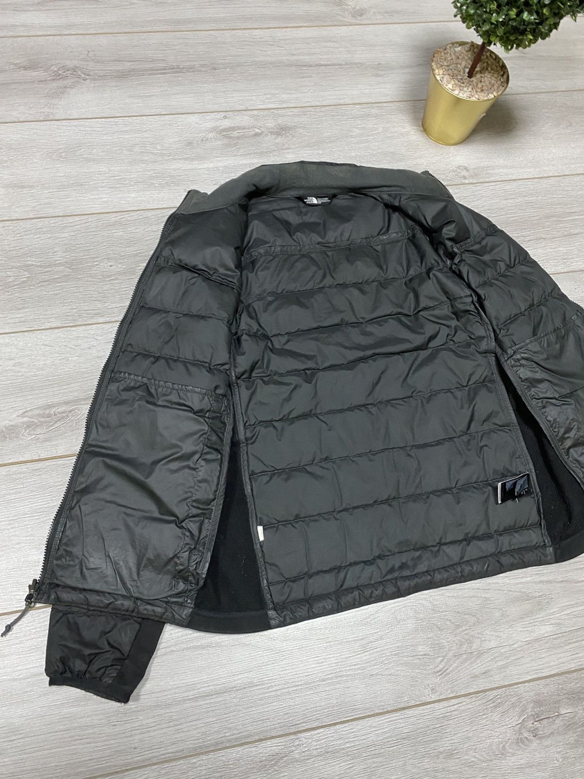 The North Face TNF 550 The North Face micro puffer down jacket zip Size US S / EU 44-46 / 1 - 10 Thumbnail