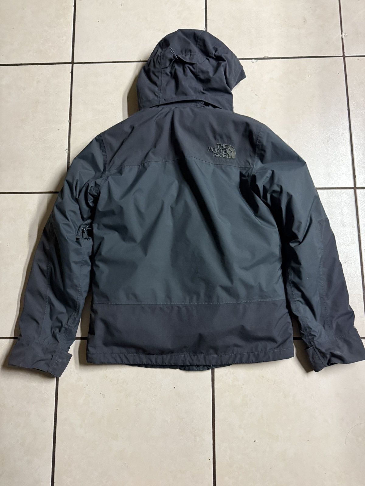 The North Face The North Face Jacket Gorpcore Size US M / EU 48-50 / 2 - 2 Thumbnail