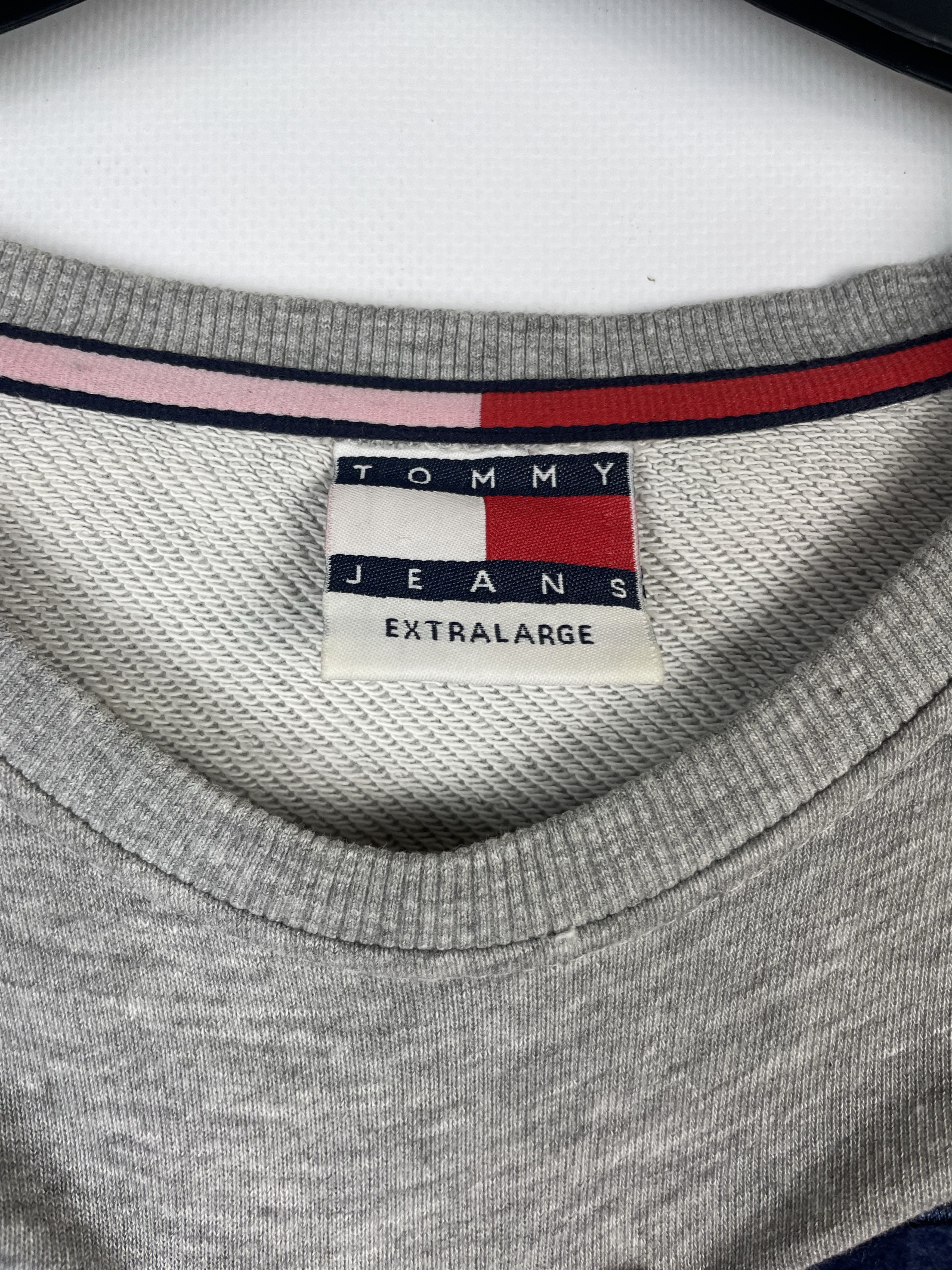 Tommy Hilfiger Big Logo Tommy Hilfiger Sweatshirt Size US XL / EU 56 / 4 - 4 Thumbnail