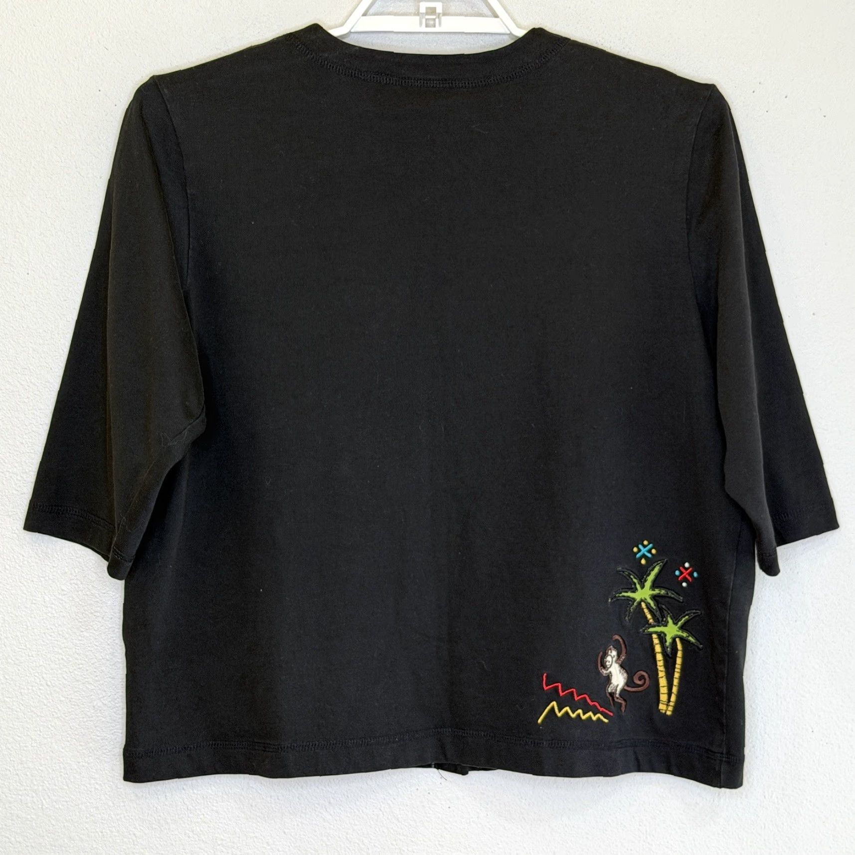 Vintage Onque Casuals Top Womens Sz Medium Black Embroidered Safari Monkeys Button Front 3/4 Sleeve Round Neck Cotton Blend - Could be worn open as a cardigan Size M / US 6-8 / IT 42-44 - 5 Thumbnail