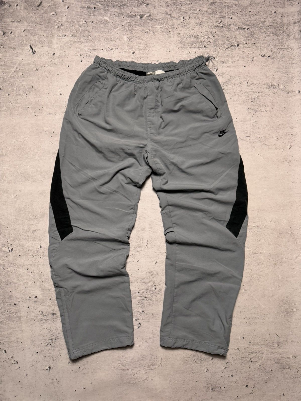 Nike × Vintage NIKE VINTAGE BASIC LOGO OVERSIZE BAGGY PANTS Size US 34 / EU 50 - 1 Thumbnail