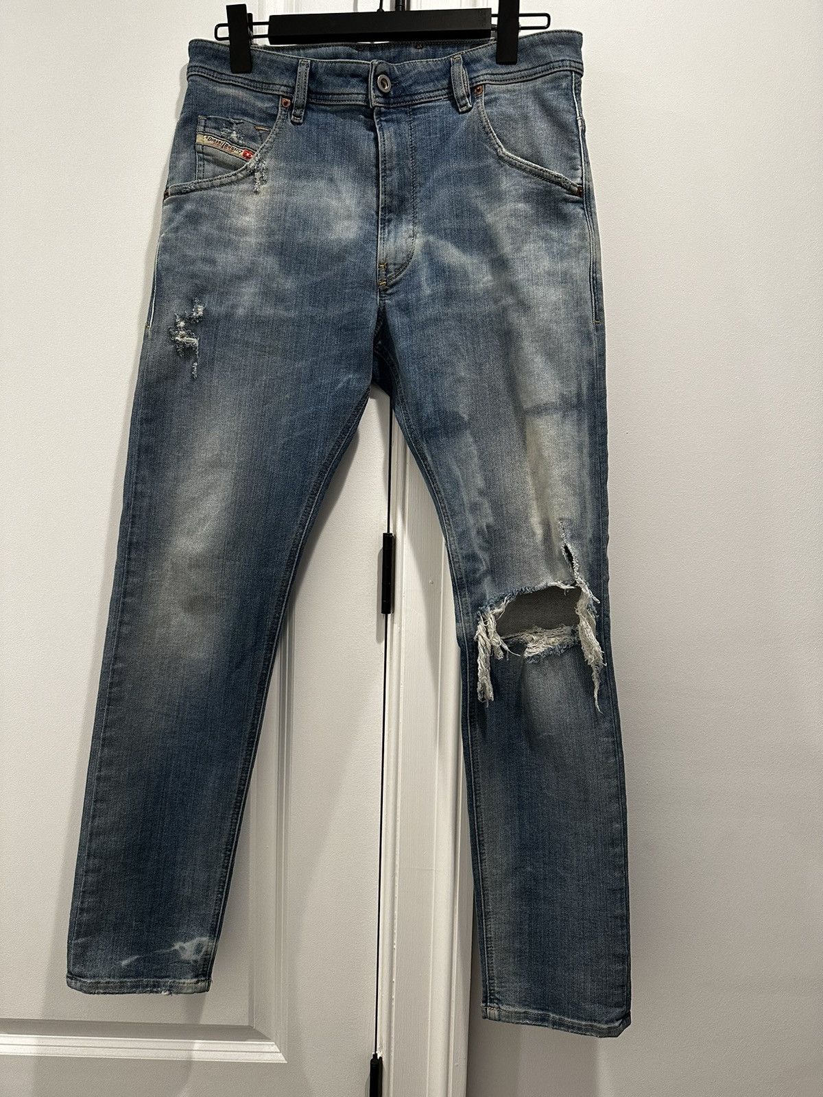 image of Diesel Krooley-T Jeans in Blue, Men's (Size 30)