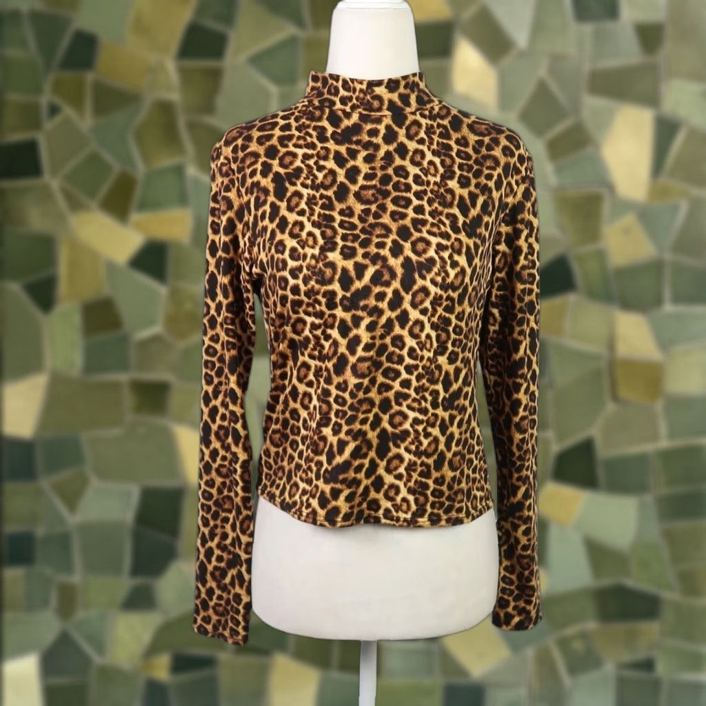 Vintage VINTAGE Olivia Rae brown leopard print long sleeve mockneck top M Womens Mock Neck T-Shirt Animal Print 90s 2000s Size M / US 6-8 / IT 42-44 - 1 Thumbnail