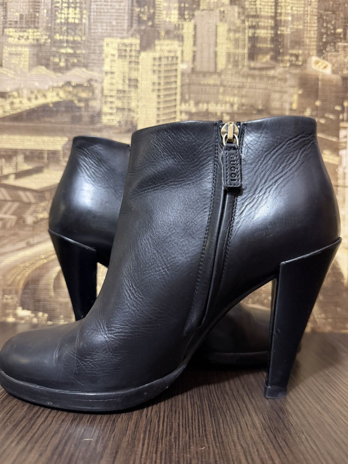 Gucci Gucci Black Leather Block Ankle Boots Size 35 1/2 Size US 5.5 / IT 35.5 - 8 Thumbnail