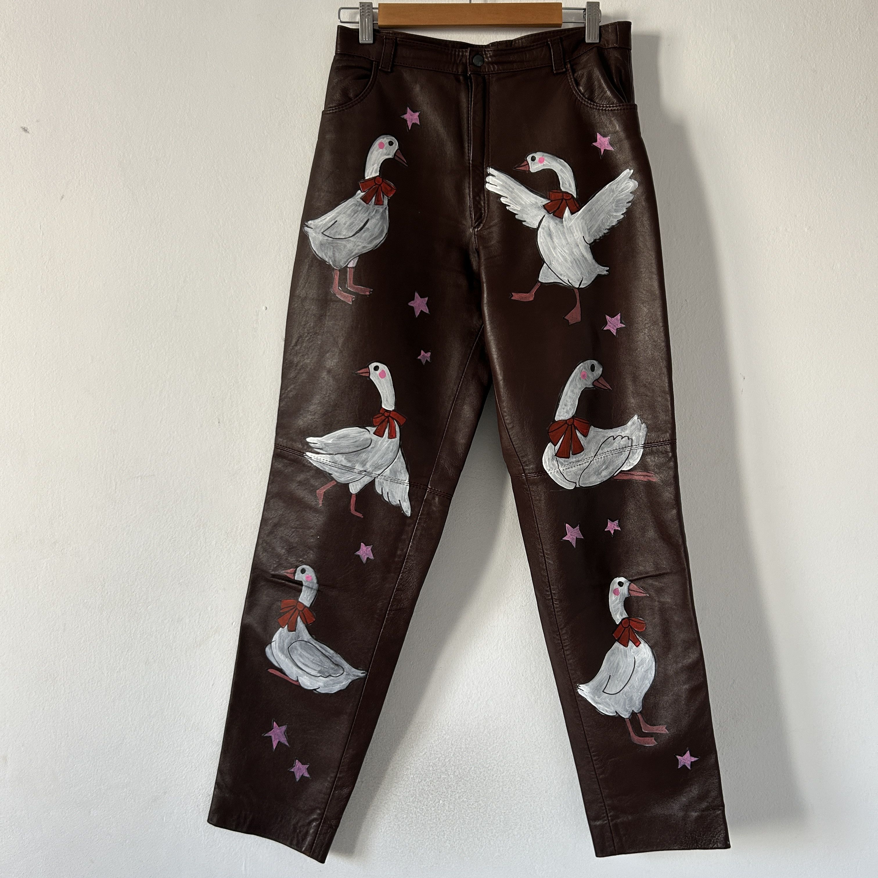 Custommade Hand-Painted Vintage Leather Trousers: Silly Goose Size 27" / US 4 / IT 40 - 7 Thumbnail