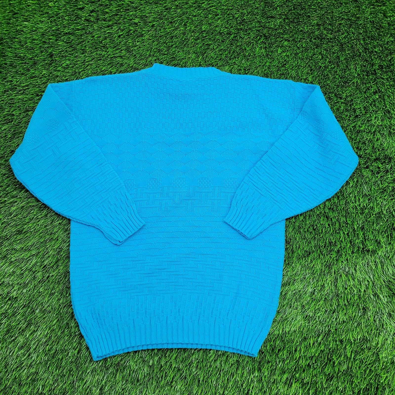 Vintage VTG Little Funky Deep V-Neck Sweater Womens 2XS/XS USA Size XS / US 0-2 / IT 36-38 - 4 Thumbnail