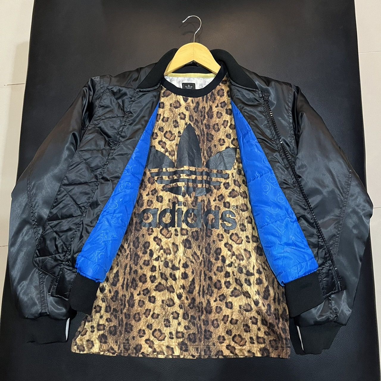 Adidas adidas women's cropped bomber jacket (free leopard tee) Size M / US 6-8 / IT 42-44 - 10 Thumbnail