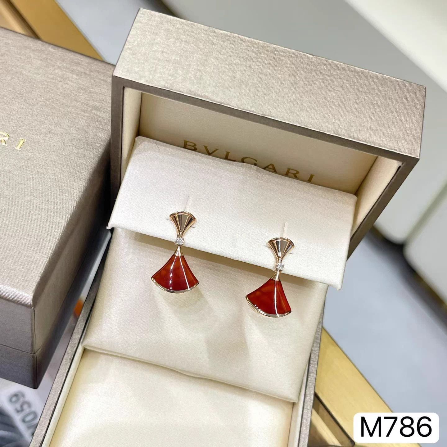 Bvlgari BVLGARI DIVAS’ DREAM Red Agate Earrings M786 New Size ONE SIZE - 6 Thumbnail