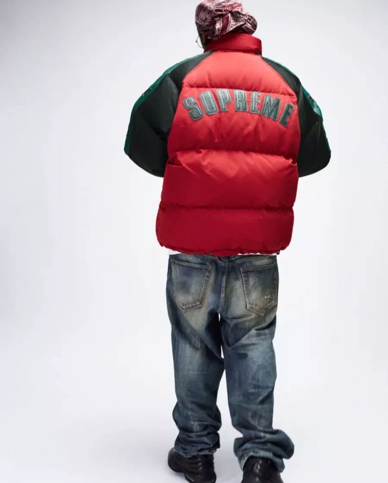 Supreme Supreme FW23 Star Sleeve Down Puffer Jacket Red Size Large Size US L / EU 52-54 / 3 - 6 Thumbnail