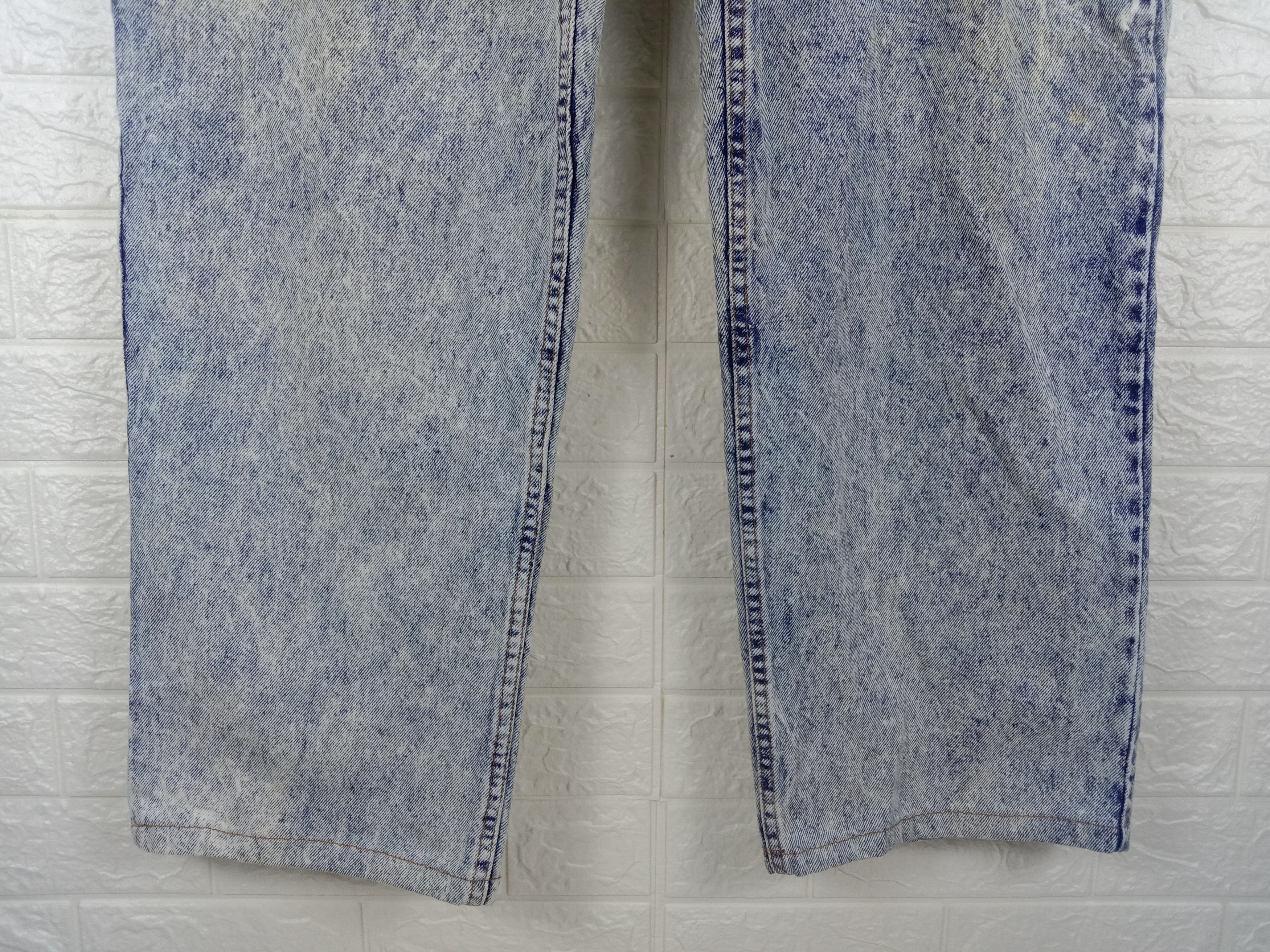 Levi's Vintage 90s Levi's 540 Acid Wash Jeans Oversized Denim Size US 44 / EU 60 - 4 Thumbnail