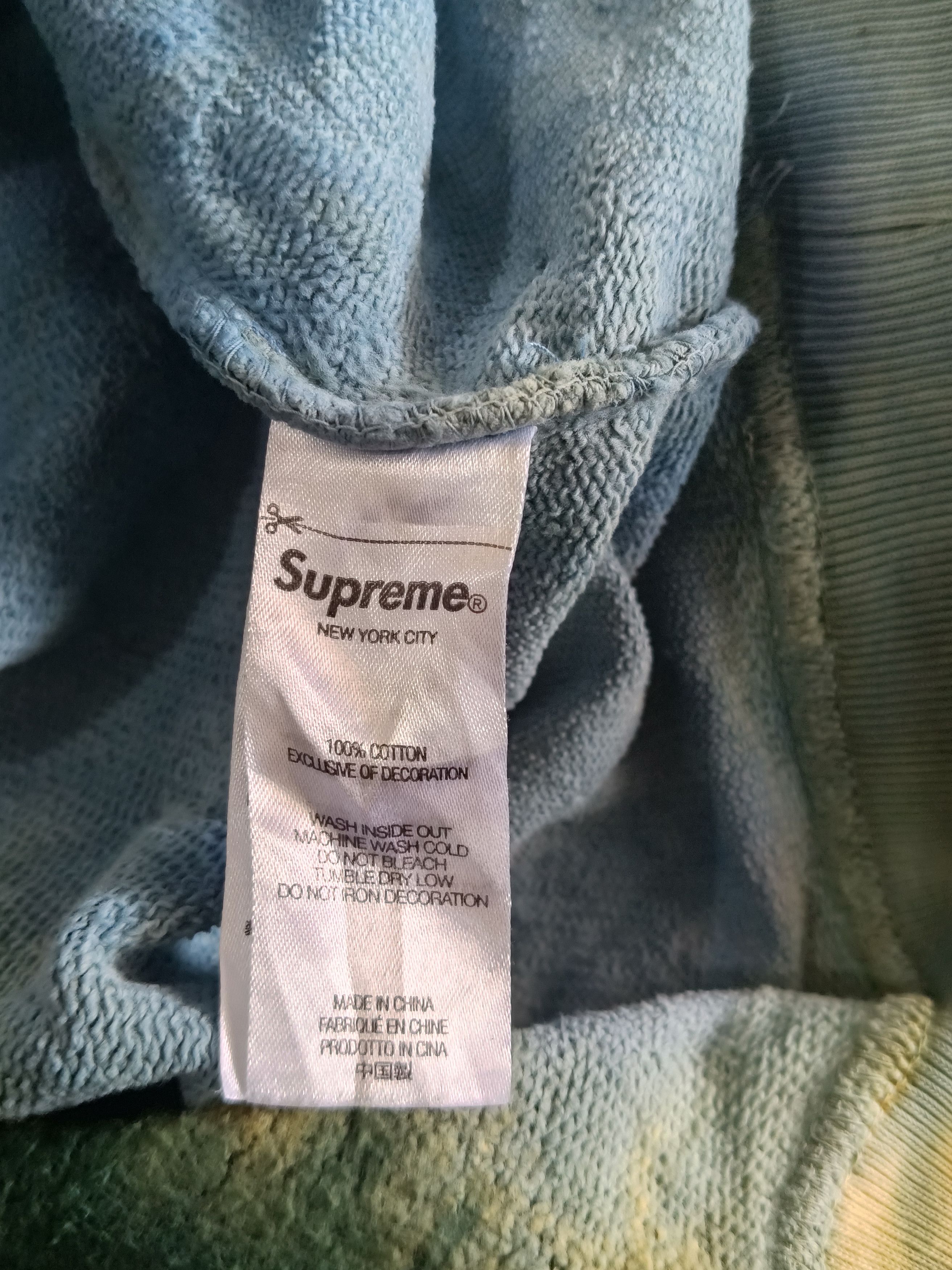 Supreme Supreme bleached distressed hooded sweatshirt Size US XXL / EU 58 / 5 - 16 Thumbnail