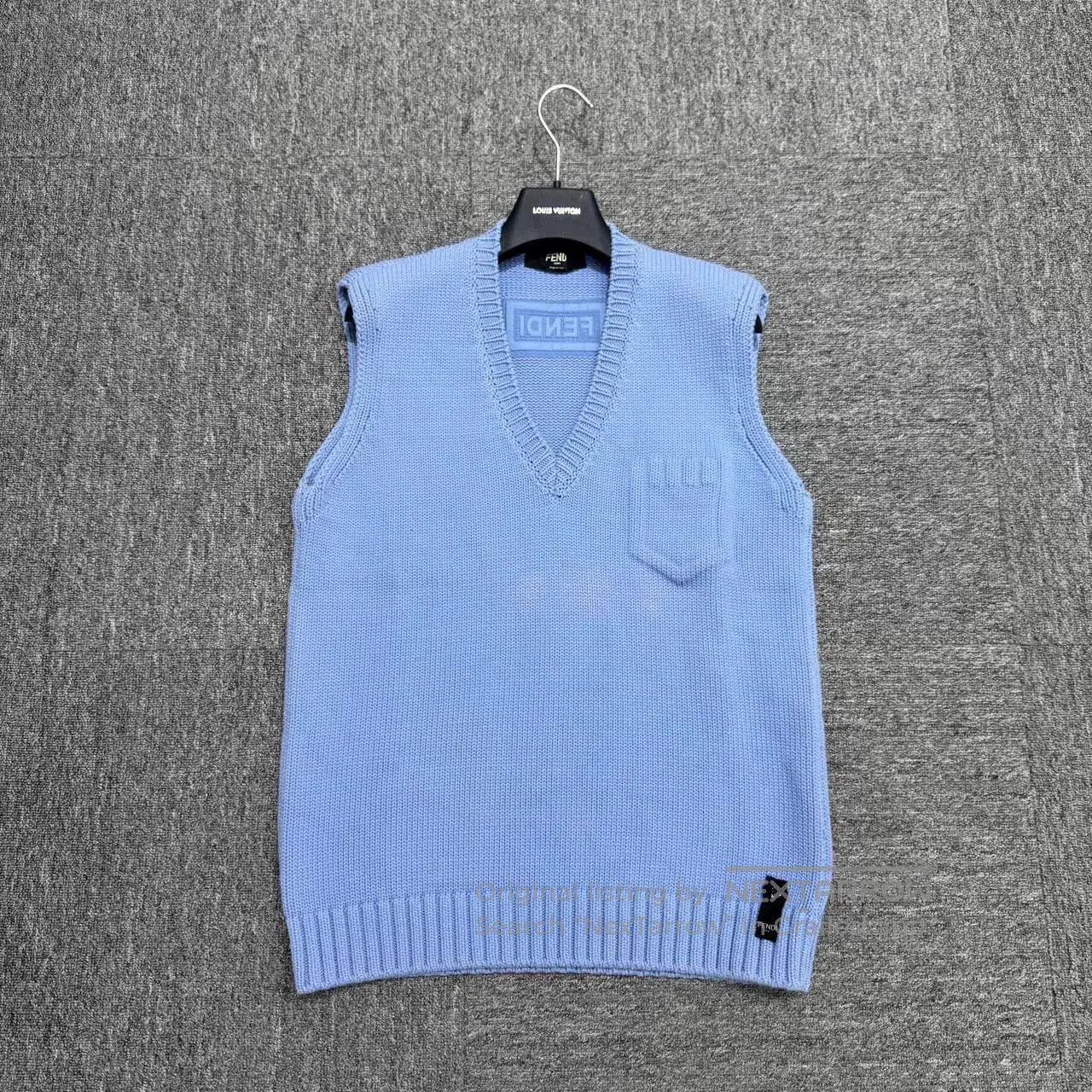 Fendi Fendi Solid Color Knit Vest. Size US L / EU 52-54 / 3 - 1 Thumbnail