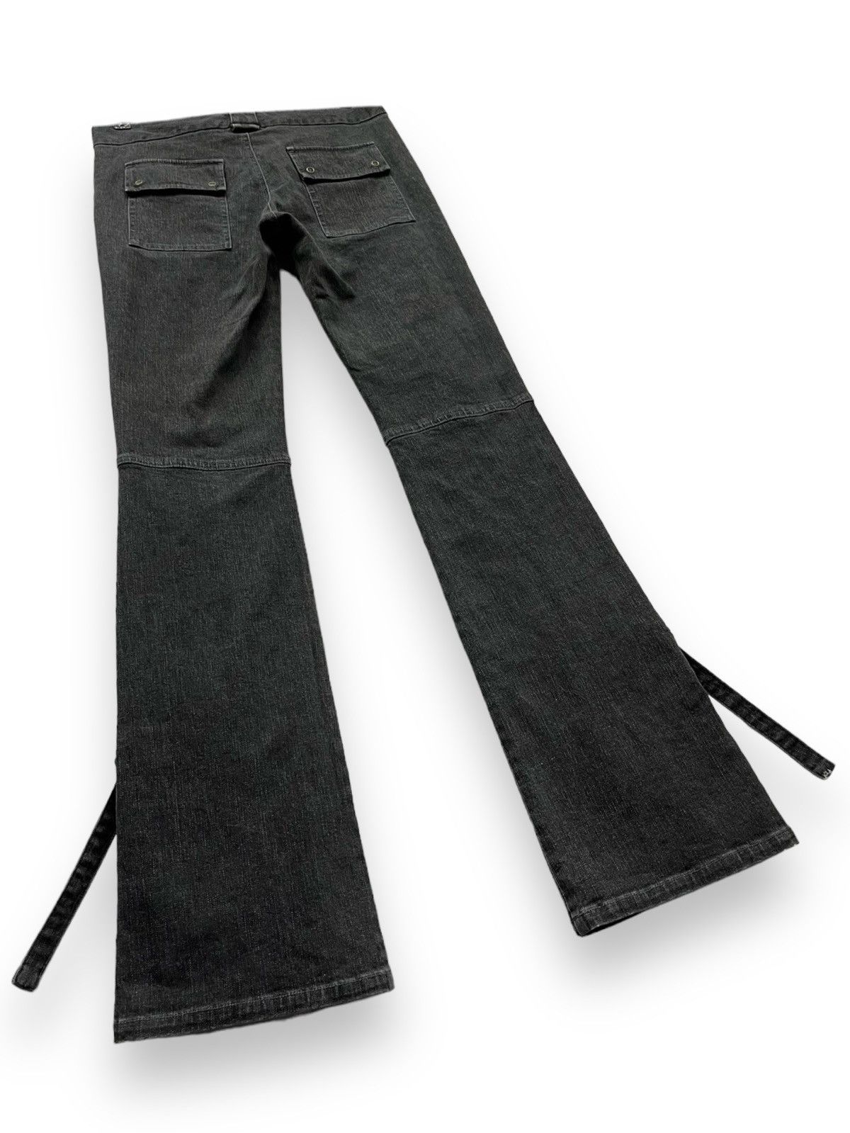 The Unbranded Brand FYE🔥 Front 3D Pocket Bondage Leg Stretch Skinny Flare Denim Size US 27 - 6 Thumbnail