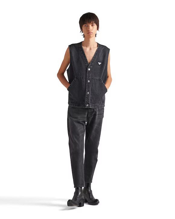 Prada Prada Five-pocket Denim Jeans Enamel Triangle Logo Size 31 Size US 31 - 16 Thumbnail