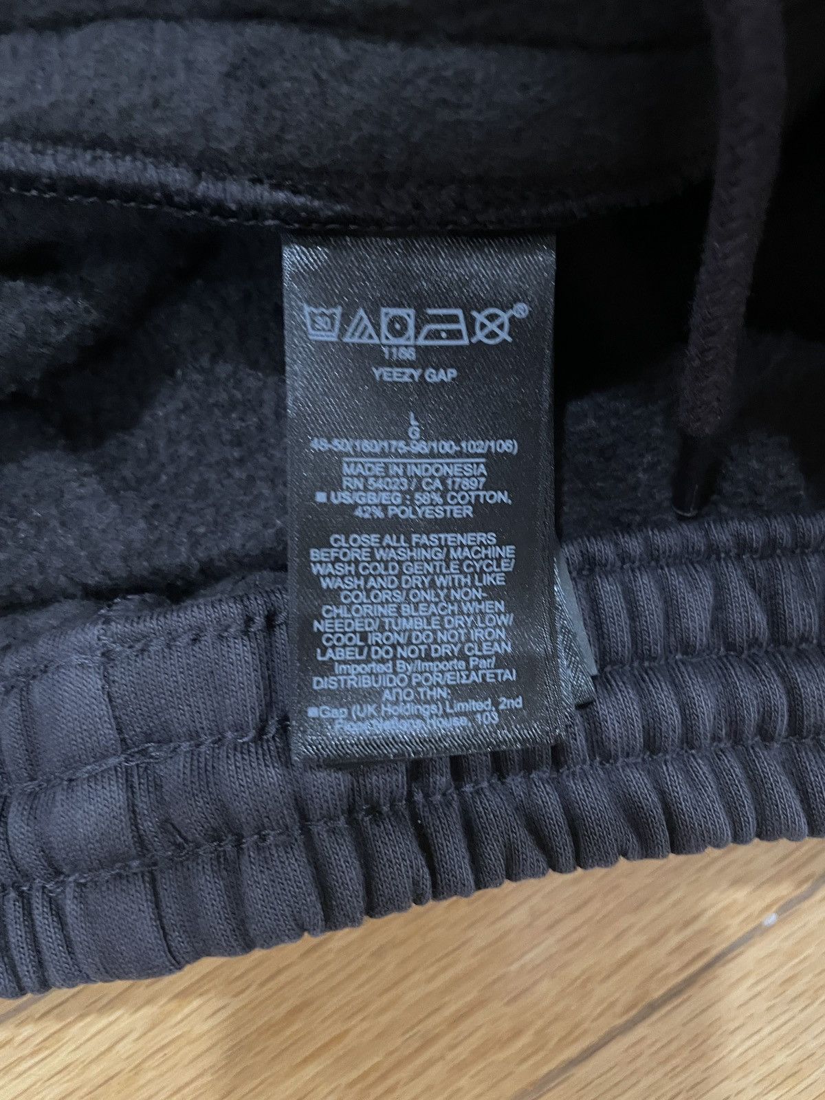 Balenciaga × Gap × Kanye West YGEBB Yeezy Gap Fleece Joggers Size Large Size US 34 / EU 50 - 8 Thumbnail