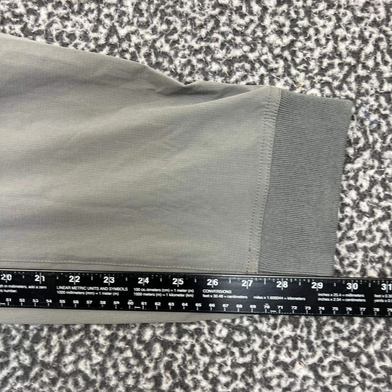 Other Bass Outdoor Sweatpants Men XL Jogger Zip Pockets 40x30 Size US 40 / EU 56 - 5 Thumbnail