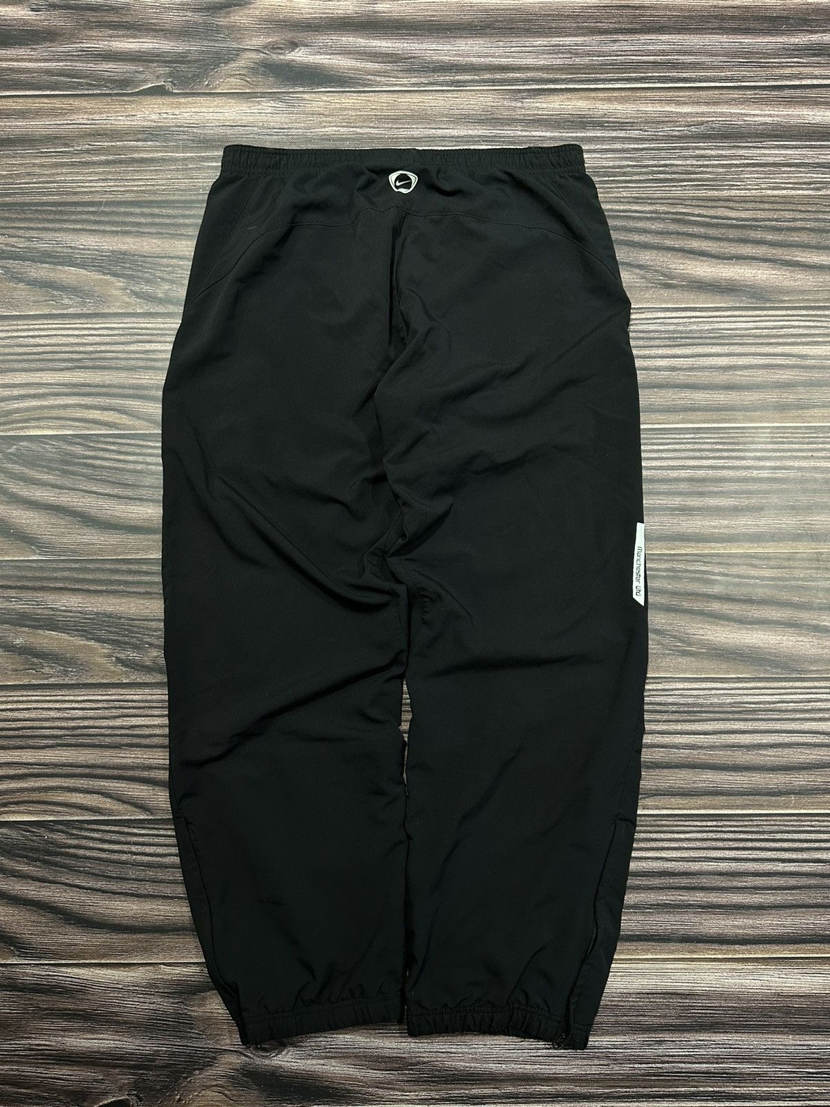 Nike × Vintage Vintage Nike Nylon pants Soccer football Manchester United Size US 34 / EU 50 - 7 Thumbnail