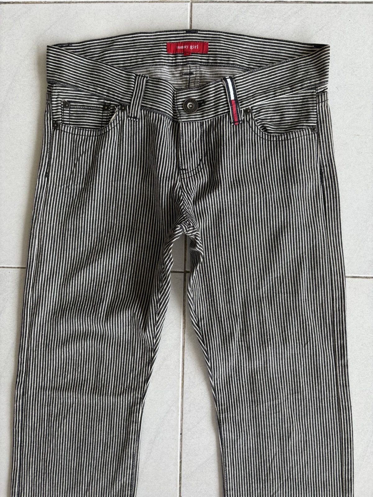Distressed Denim × Tommy Jeans Japanese Tommy Girls Streetwear Denim Size 32" / US 10 / IT 46 - 4 Thumbnail