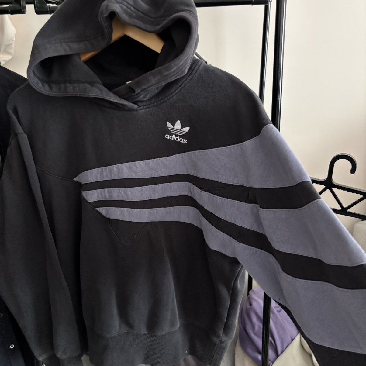 Adidas Vintage Adidas Trefoil Hoodie Asymmetrical Stripes –Boxy Fit Size US S / EU 44-46 / 1 - 4 Thumbnail