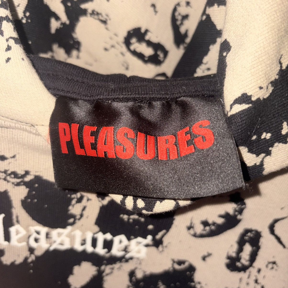 Pleasures Pleasures skull hoodie Size US XL / EU 56 / 4 - 4 Thumbnail