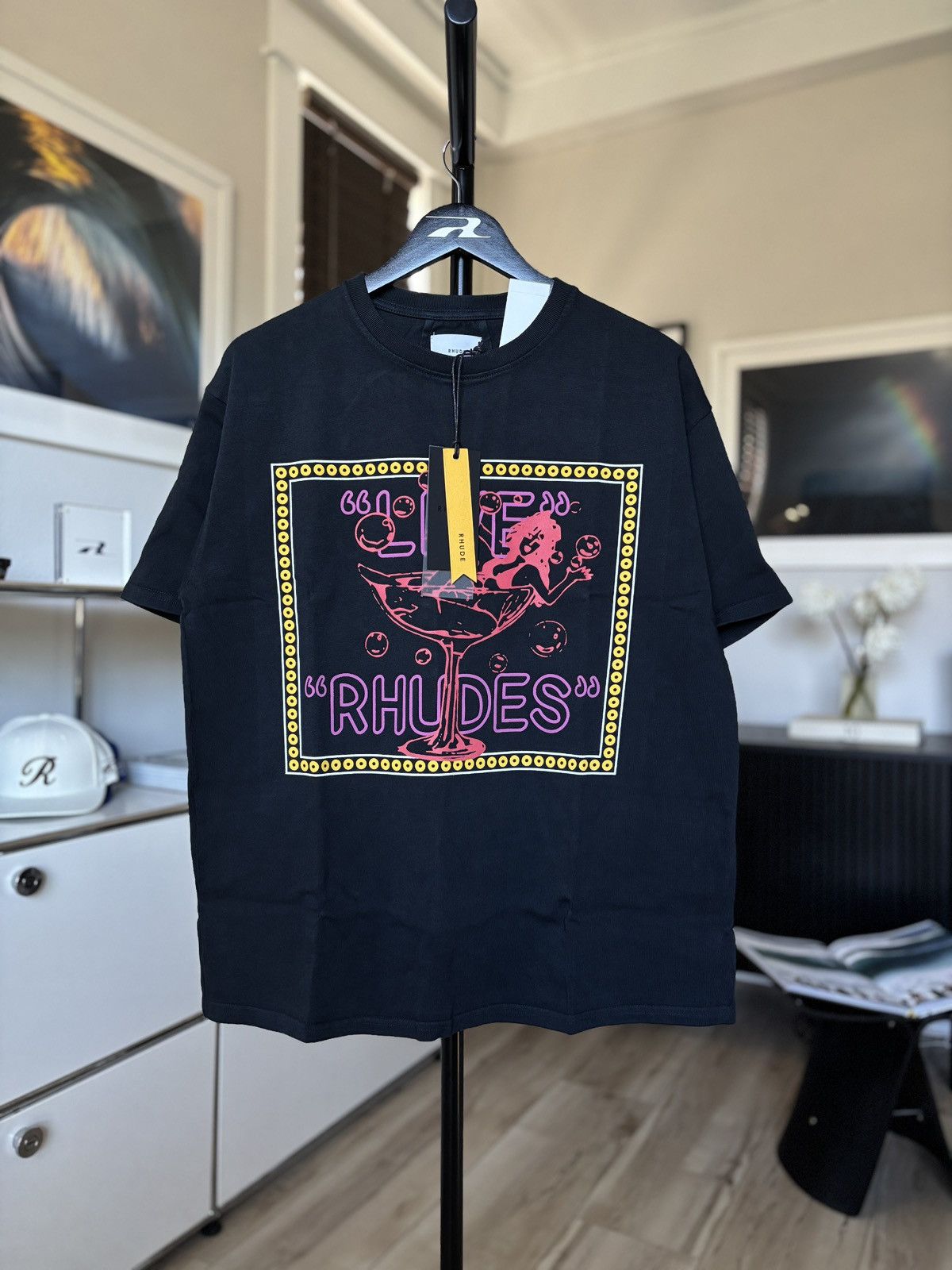Rhude RHUDE | LIVE NUDES GRAPHIC LOGO TEE Size US L / EU 52-54 / 3 - 1 Thumbnail
