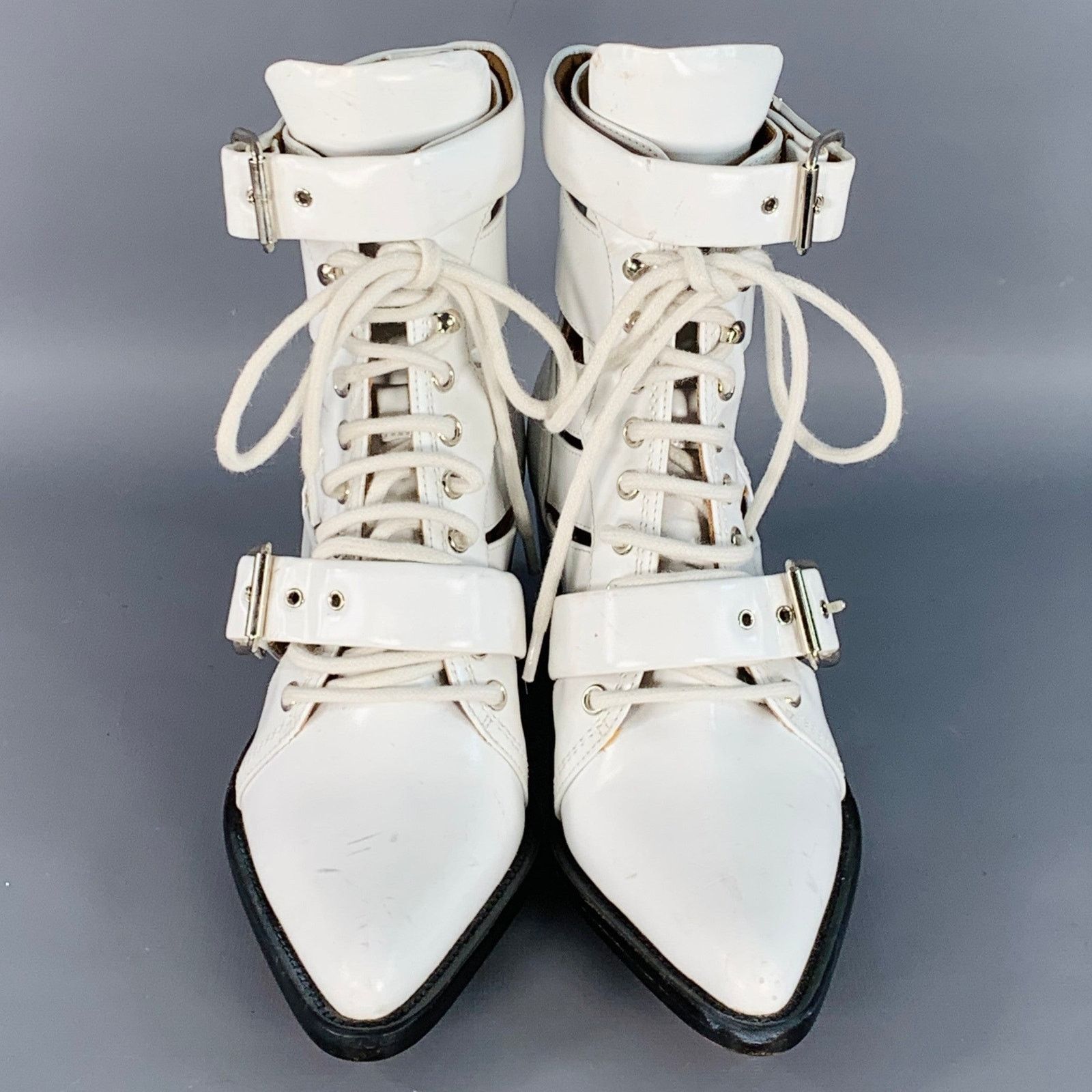 Chloe CHLOE 8 White Leather Lace-Up Belted Pointed Toe Ankle Boots Size US 8 / IT 38 - 4 Thumbnail