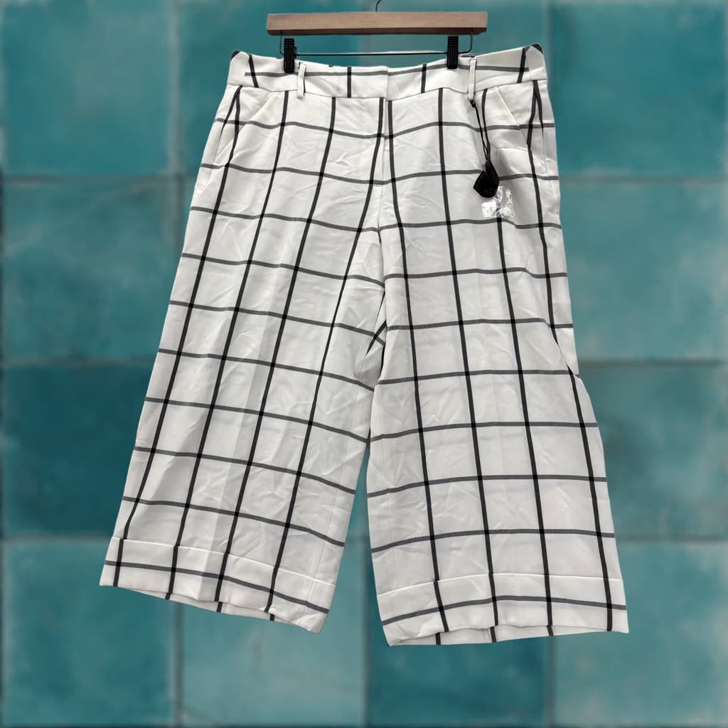 Vintage Lane Bryant Lena Tailored Crop Pants Womens 18 White Wide Leg Windowpane NWT Size 40" / US 18 - 1 Thumbnail