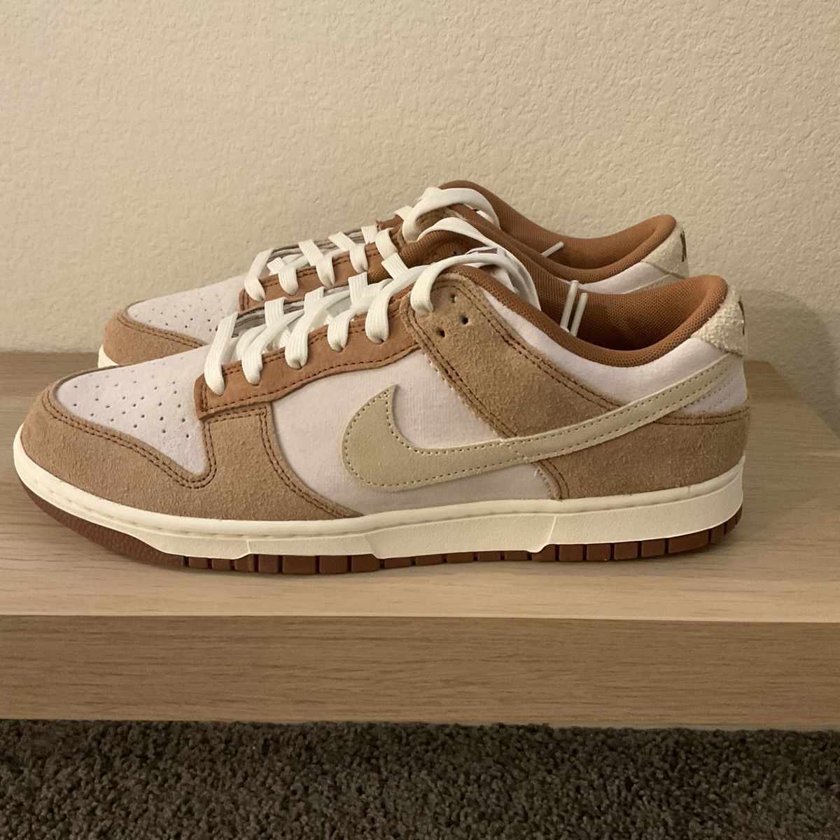 Nike Nike Dunk Low Premium Size US 11 / EU 44 - 1 Thumbnail