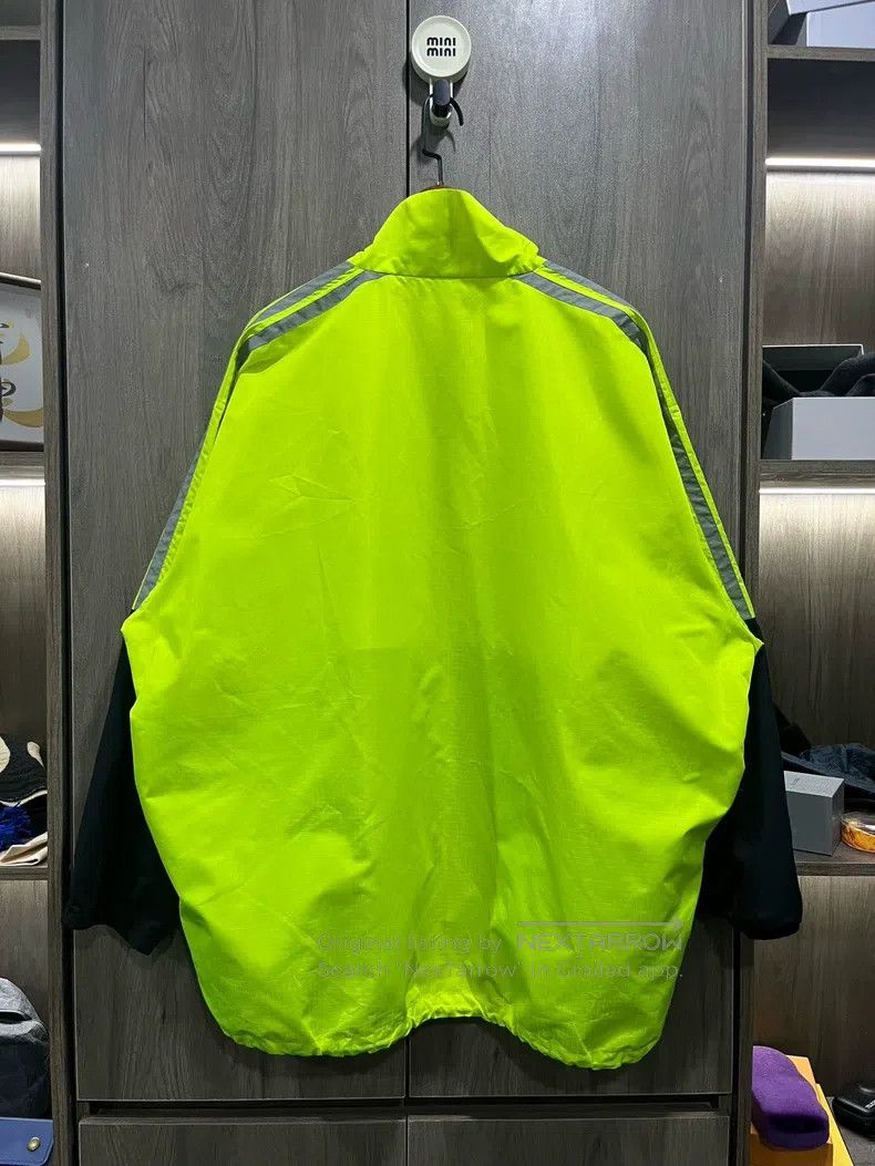 Balenciaga Balenciaga Neon Green Windbreaker Size US XXS / EU 40 - 4 Thumbnail