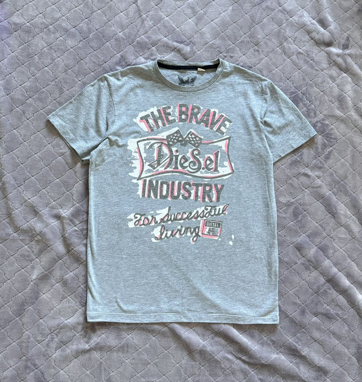 Diesel × Vintage Vintage Diesel The Brave Industry Graphic Tee Size US S / EU 44-46 / 1 - 1 Thumbnail