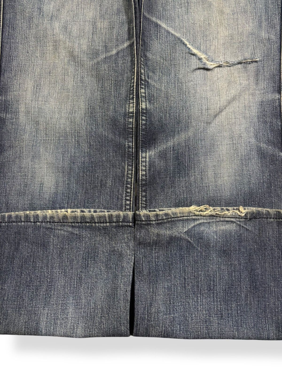 1017 ALYX 9SM Vintage Japanese Brand Faded Whiskers Bush Pants Denim Size US 29 - 11 Thumbnail