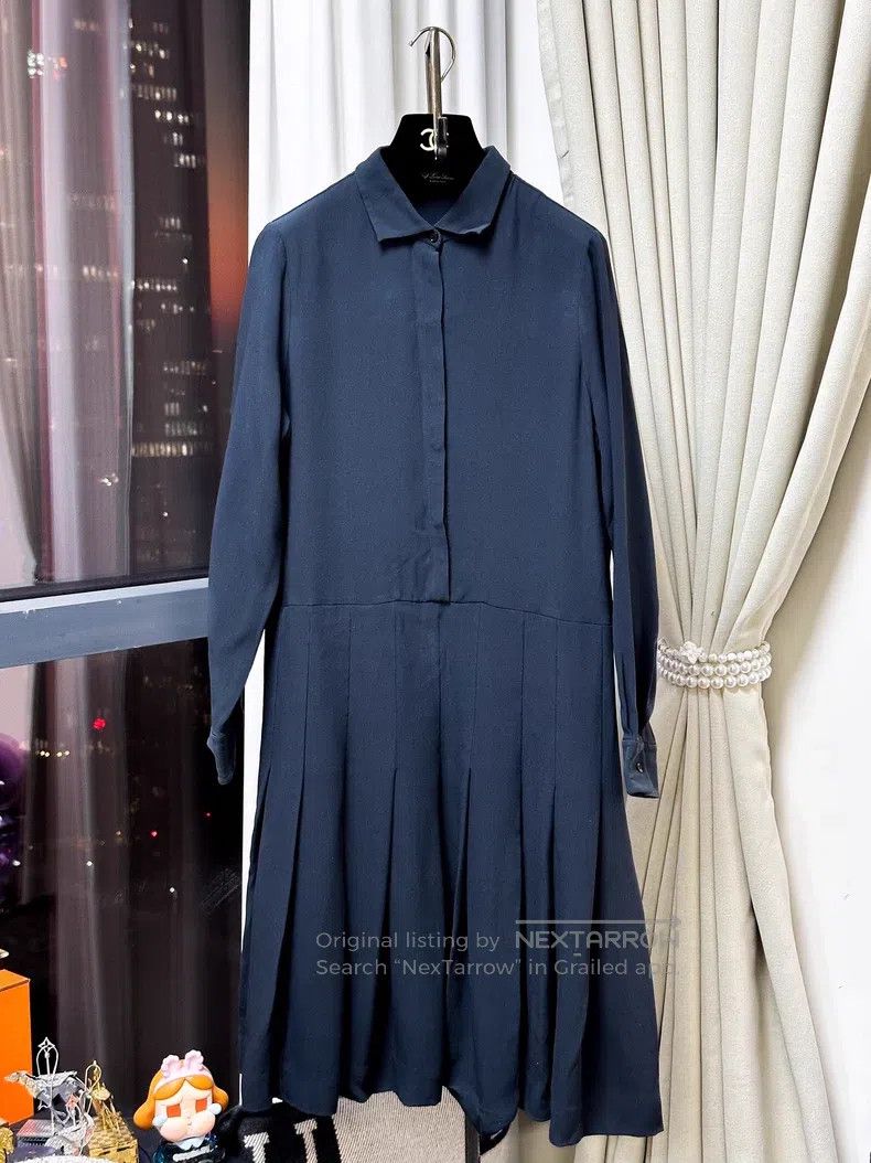 Loro Piana Loro Piana Navy blue long-sleeve dress Size M / US 6-8 / IT 42-44 - 1 Thumbnail
