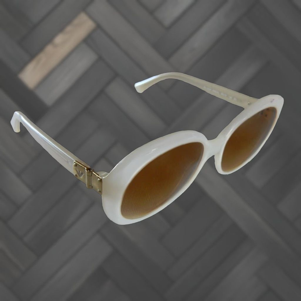 Emporio Armani VINTAGE Emporio Armani Sunglasses Women Ivory 56mm 19x135mm Classic Designer Accessories Size ONE SIZE - 1 Thumbnail
