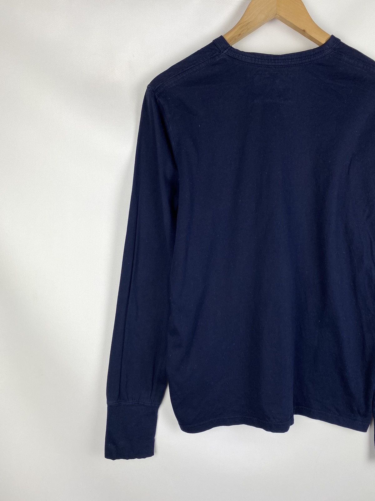 True Religion True Religion men’s long sleeve t shirt size L Size US L / EU 52-54 / 3 - 14 Thumbnail