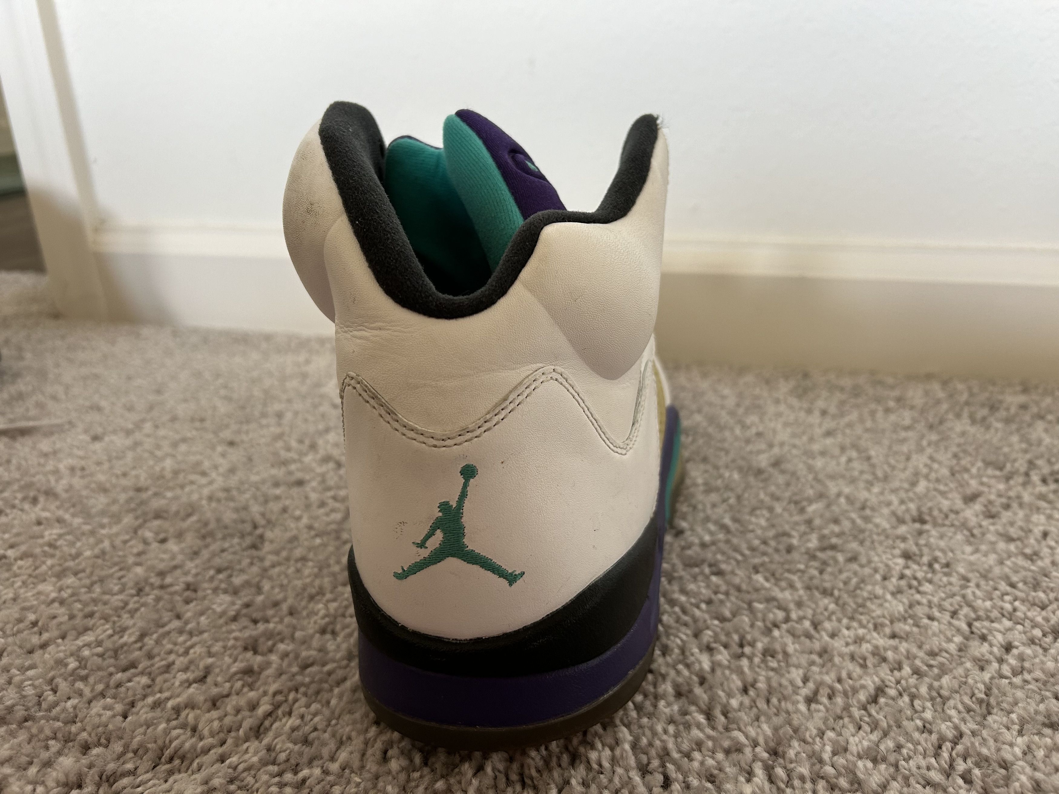 Jordan Brand Air Jordan 5 Retro “Grape” 2013 Size US 13 / EU 46 - 1 Thumbnail
