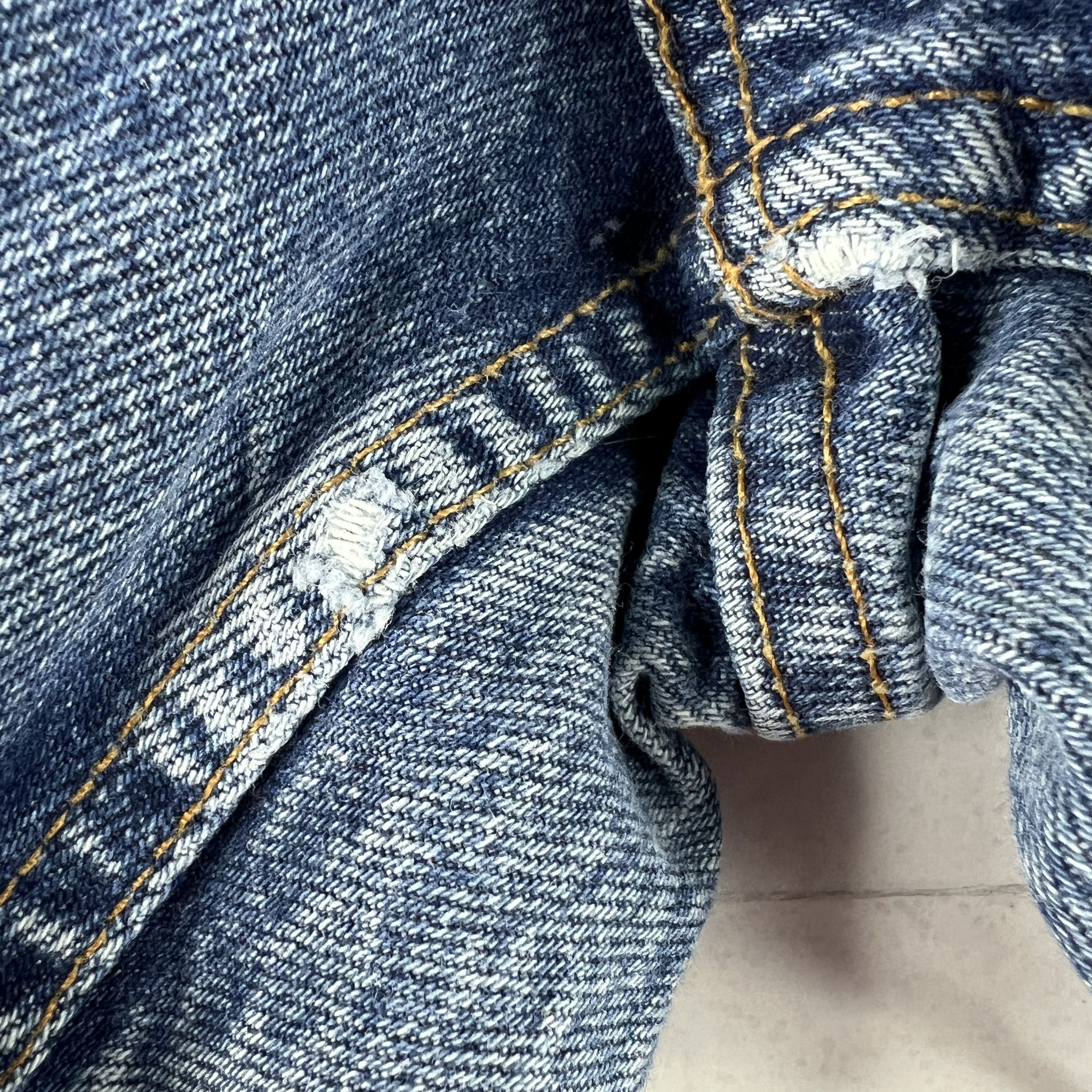 Levi's × Vintage Y2K Levi's Jean Shorts Whiskers Cut Off Cotton Denim Jorts Size US 32 / EU 48 - 2 Thumbnail