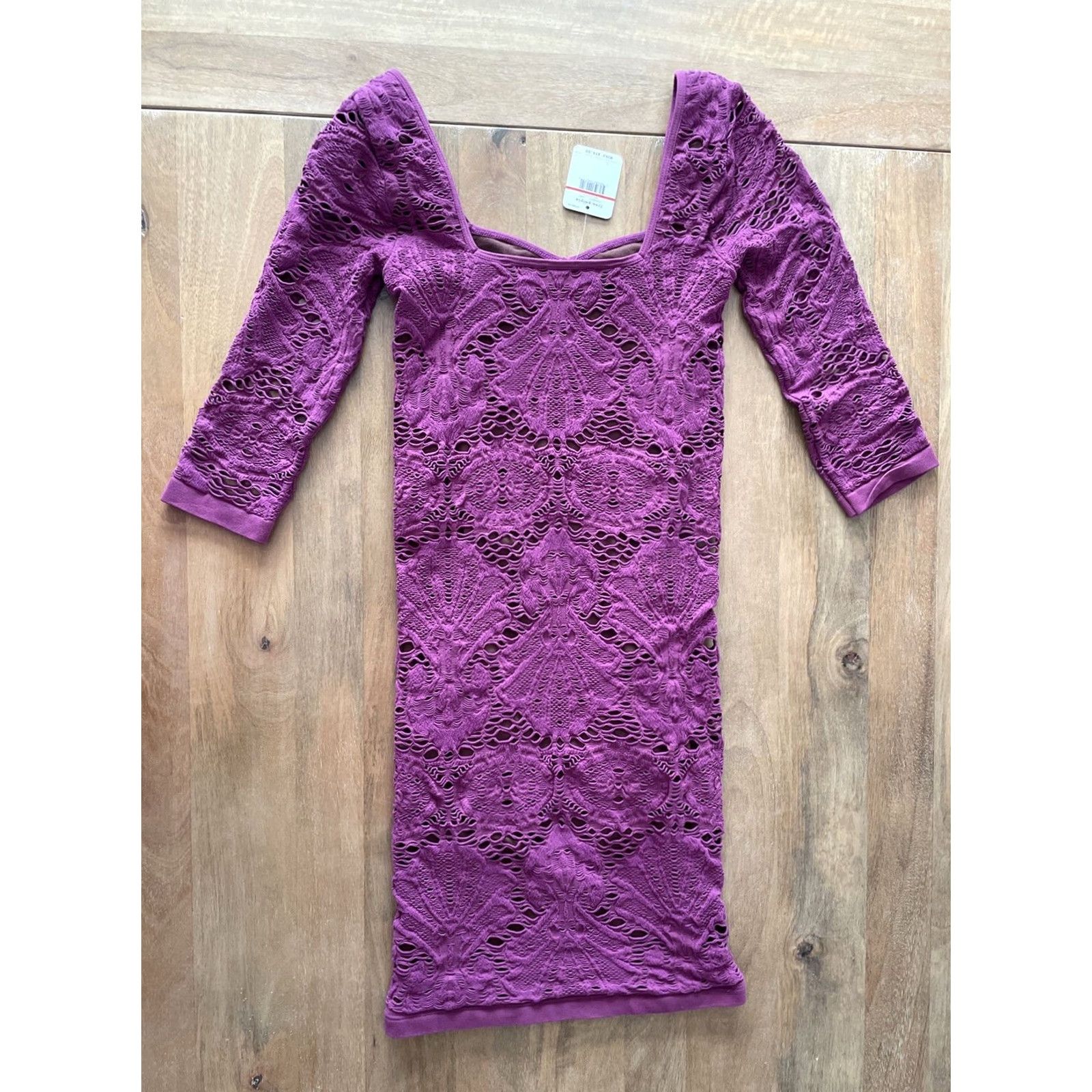 Free People VINTAGE Free People Bodycon Dress Shirt Womens XS/S Purple Lace Crochet Lined Short 3/4 Sleeve Sweetheart Neckline Bohemian Clubwear London 90s Size S / US 4 / IT 40 - 2 Thumbnail