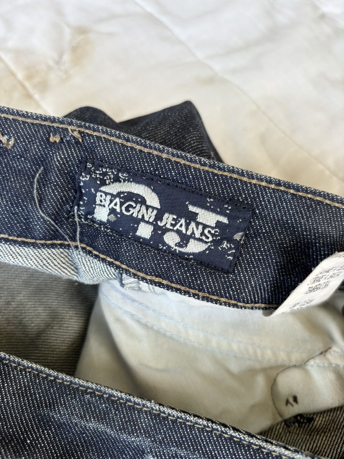 Japanese Brand Anna Biagini Leopard Pocket Studded Distressed Denim Jeans Size 30" / US 8 / IT 44 - 13 Thumbnail