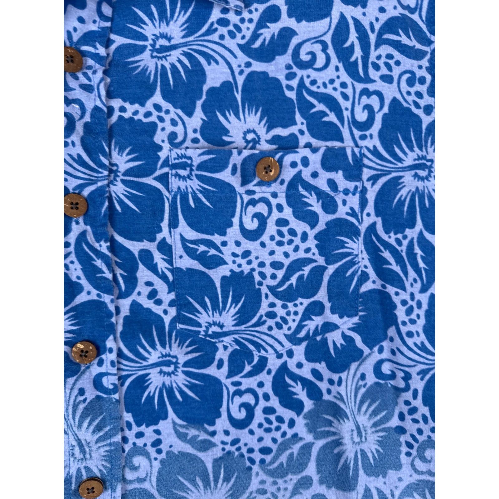 Vintage N.E. Limited Shirt Adult 2XL Blue Ombré Floral Leaf Button Cotton Hawaiian Shirt (N.E. Limited) Size US XXL / EU 58 / 5 - 6 Thumbnail