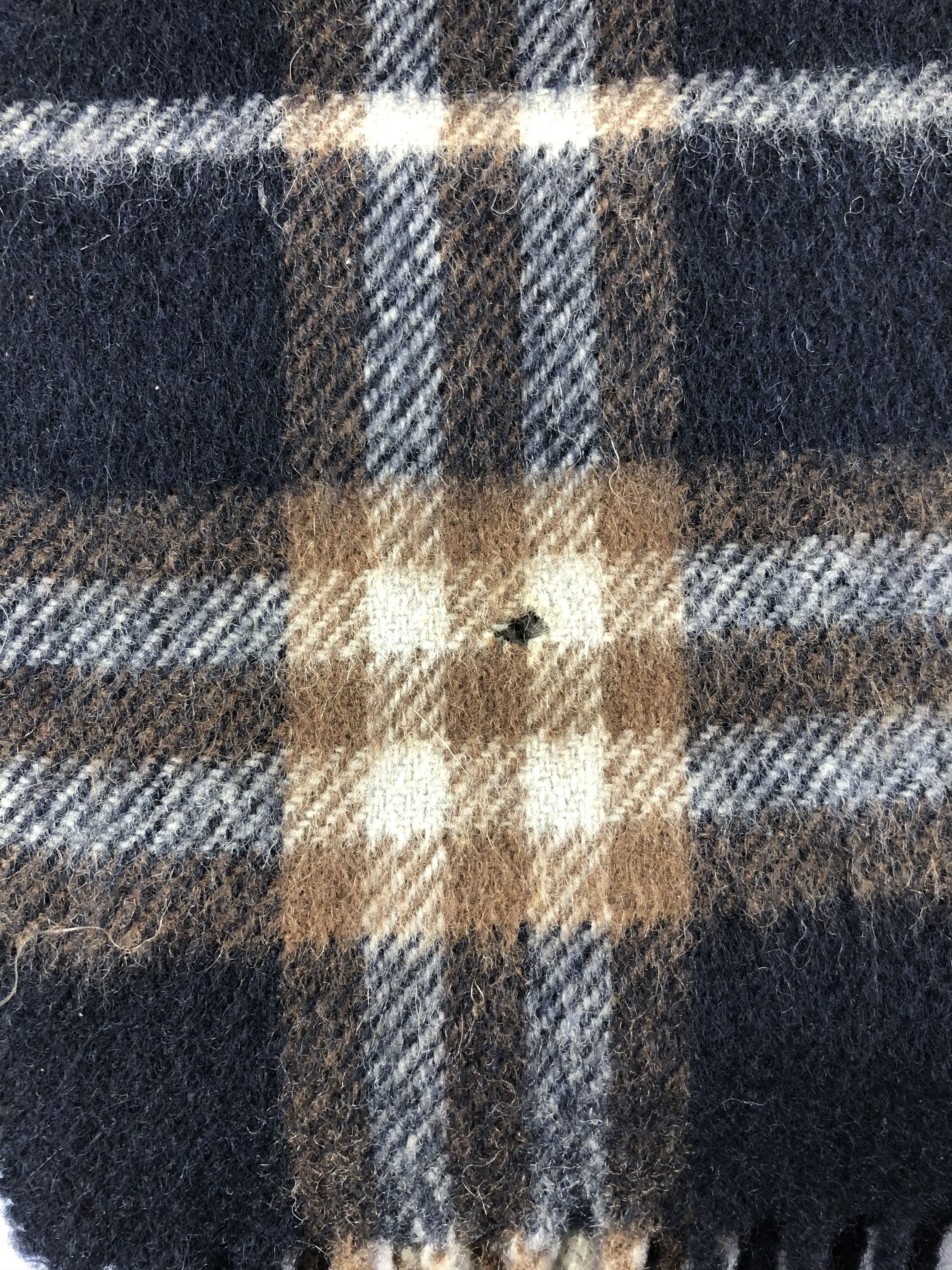 Burberry Vintage Burberry Scarf/Muffler/Neckwear MF1748 Size ONE SIZE - 5 Thumbnail