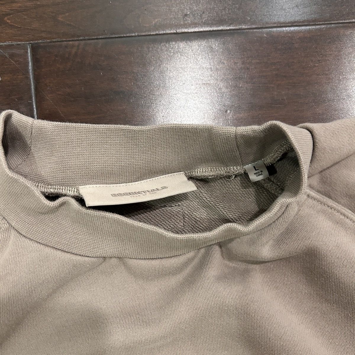 Essentials × Fear of God Raglan Short Sleeve Sweatshirt Size US L / EU 52-54 / 3 - 11 Thumbnail