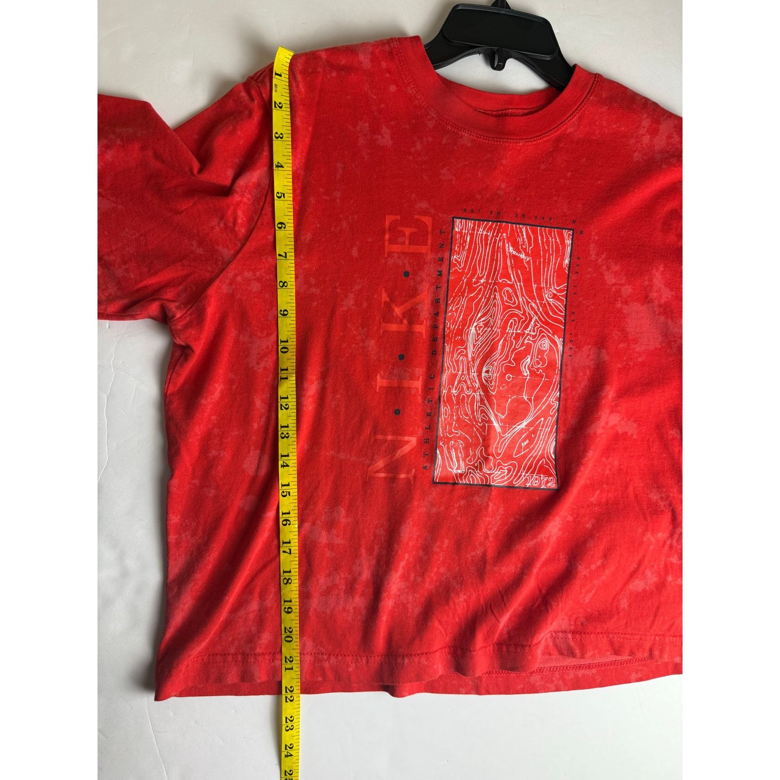 Nike Nike Red Cropped T-Shirt - Size M - Great Condition! Size M / US 6-8 / IT 42-44 - 5 Thumbnail
