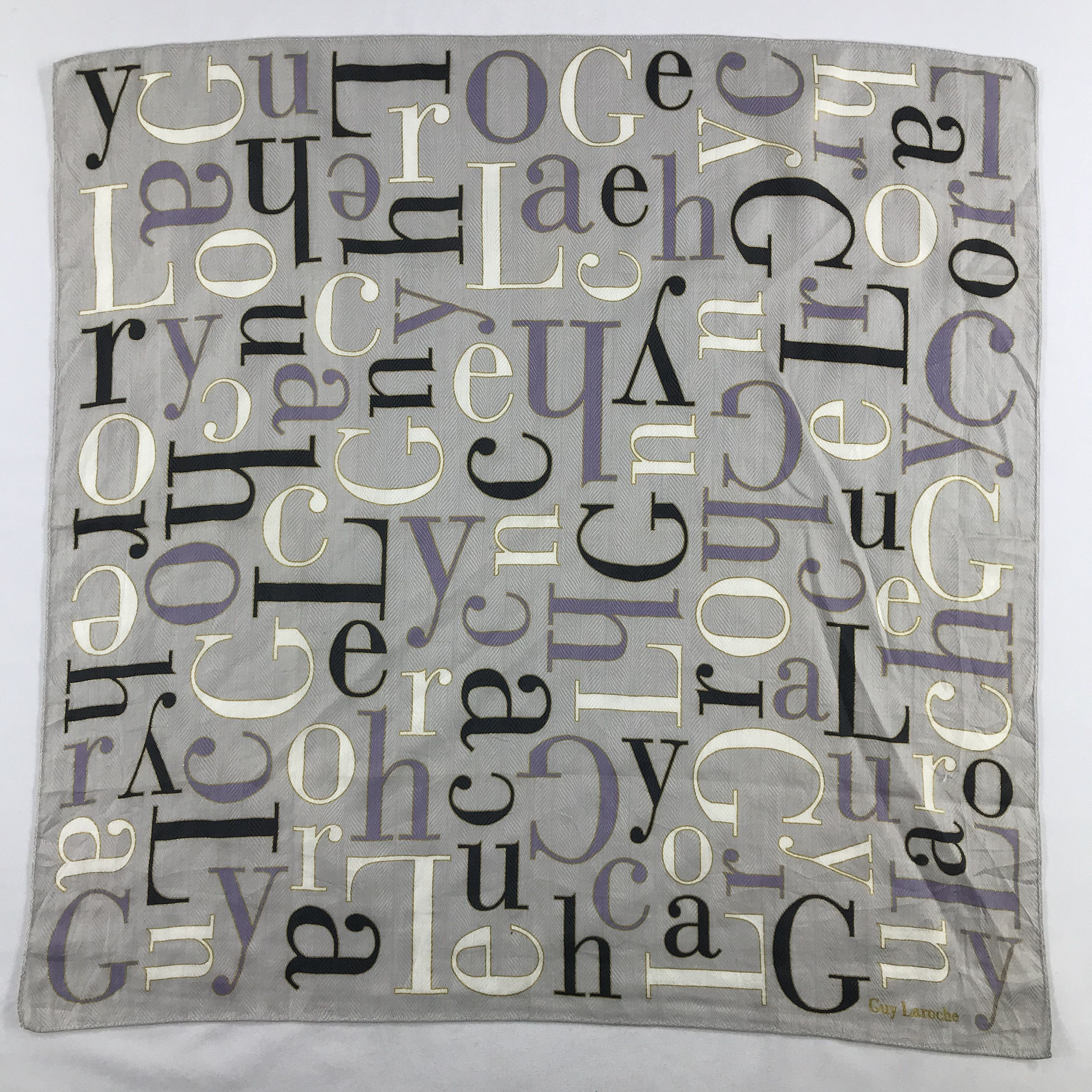 Guy Laroche × Vintage Guy Laroche Bandana / Handkerchief / Neckerchief - S2285 Size ONE SIZE - 1 Thumbnail