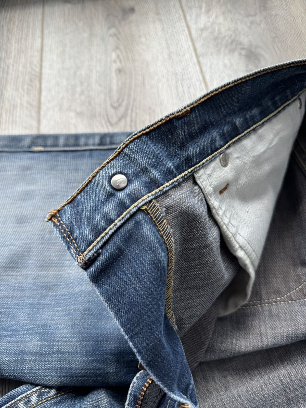 Levi's Vintage 90s Levis Two Horse Patch Men's Blue Jeans Size US 30 / EU 46 - 10 Thumbnail